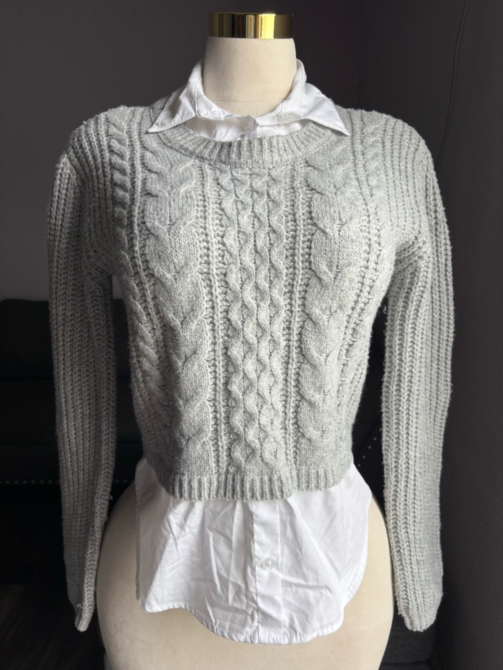 No Boundaries Light Gray Cropped Cable Knit Sweater